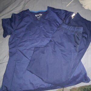 Navu scrub set